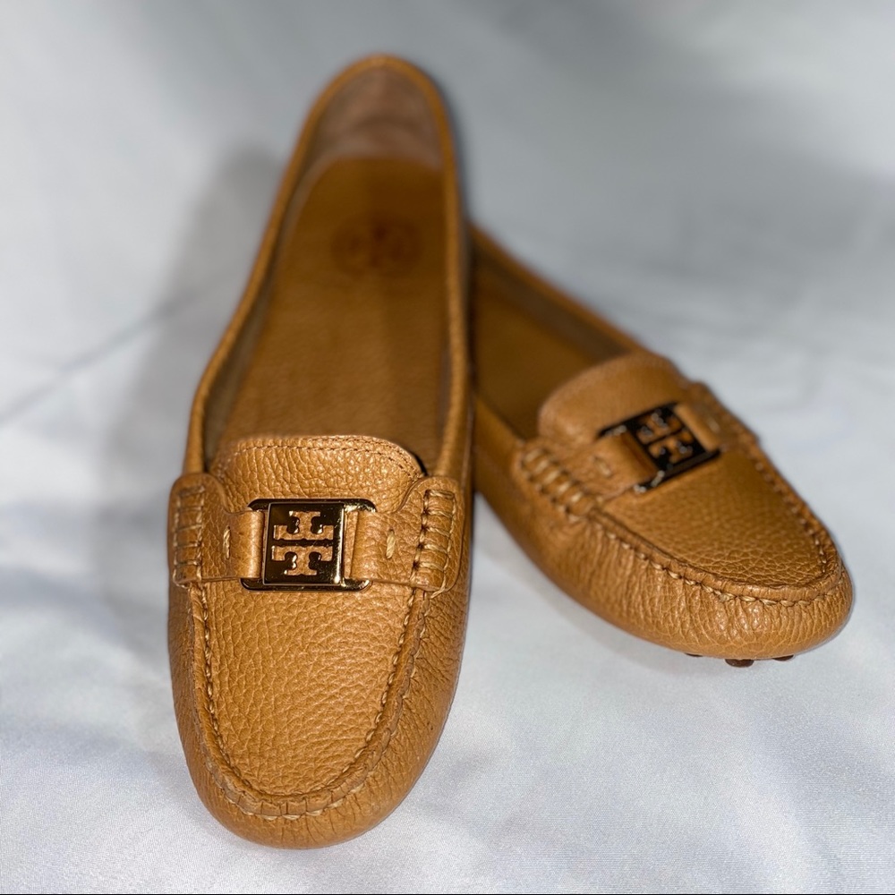 Tory Burch Kendrick Tan Flats Loafers Size 7.5